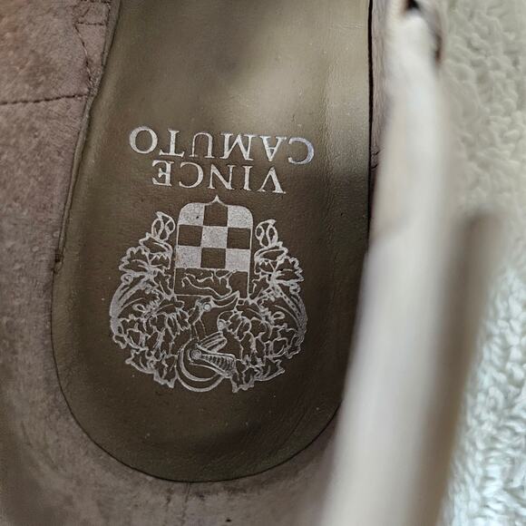 Vince Camuto Women's Clorieea Perforated Suede Shootie Booties Size 8.5M‎ Taupe - Picture 5 of 7